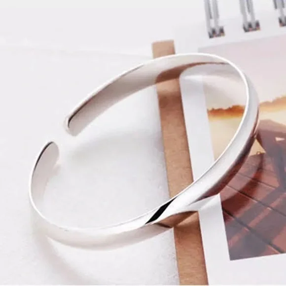 Sterling Silver plain flat open-mouth bangle - Picture 5 of 7